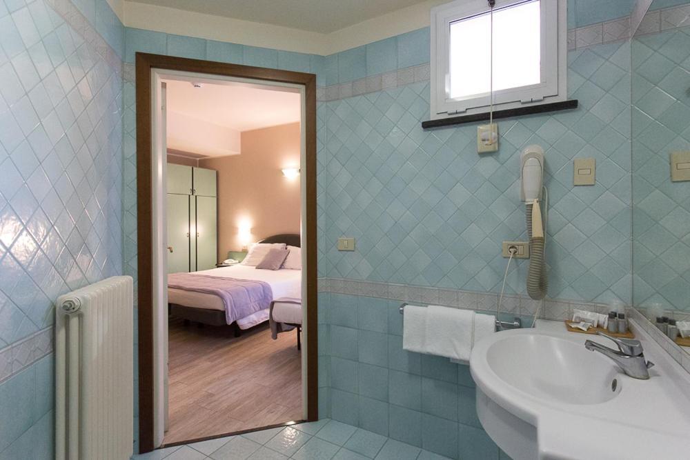Trevi Riccione, In Centro Sul Mare Hotel
